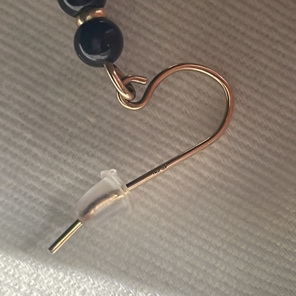 14K Gold Filled Black Onyx Heart Earrings - Picture 9 of 12